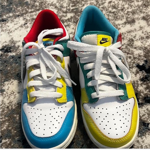 2021 Dunk Low SE GS 'Free.99 - White' - Picture 2 of 5